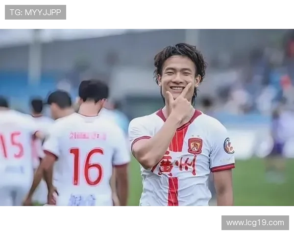 马莱莱预言成真！廖锦涛入选国足，红包承诺引热议